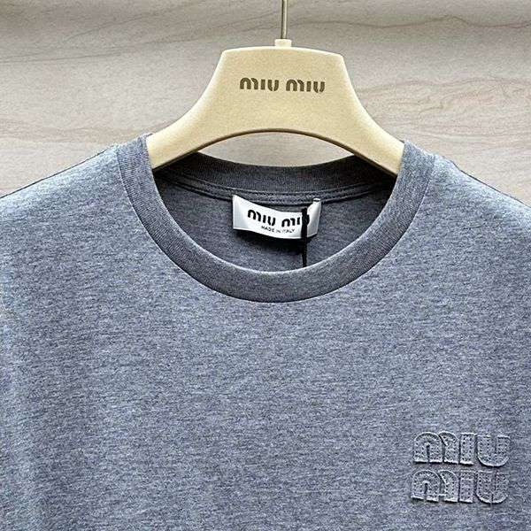 大人気◇ロゴ刺繍入り ミュウミュウ フェイクコットン ジャージー Tシャツ myp82344